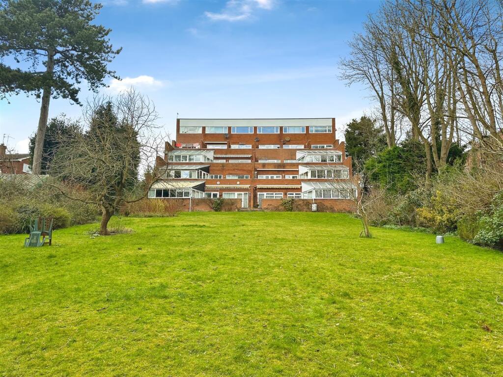 0c249225-image_picker_A0256AEA-AD98-486D-8DD1-C5A9