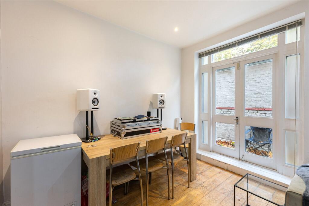 Reception/Kitchen