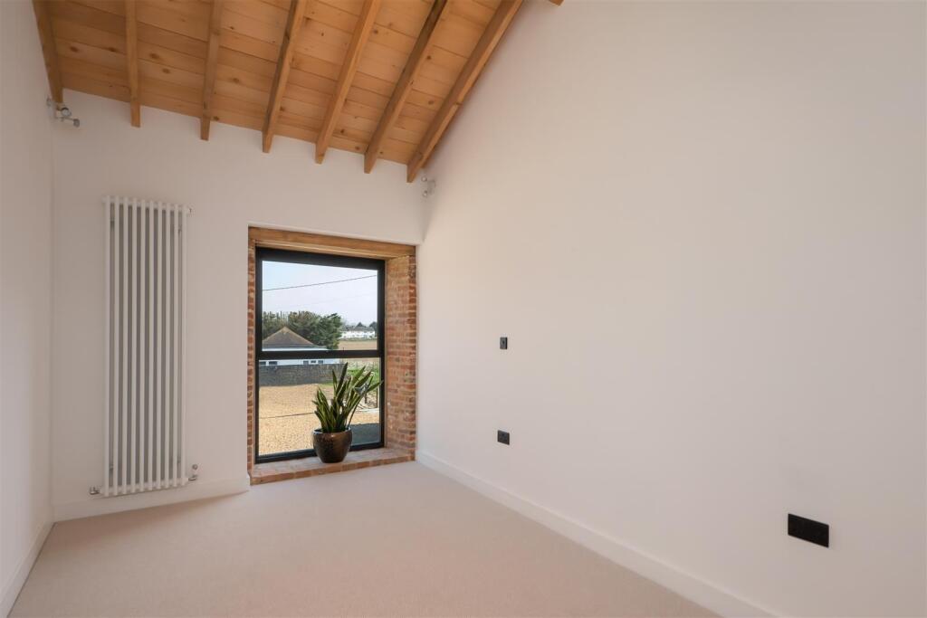 Lower Road, Teynham, Sittingbourne