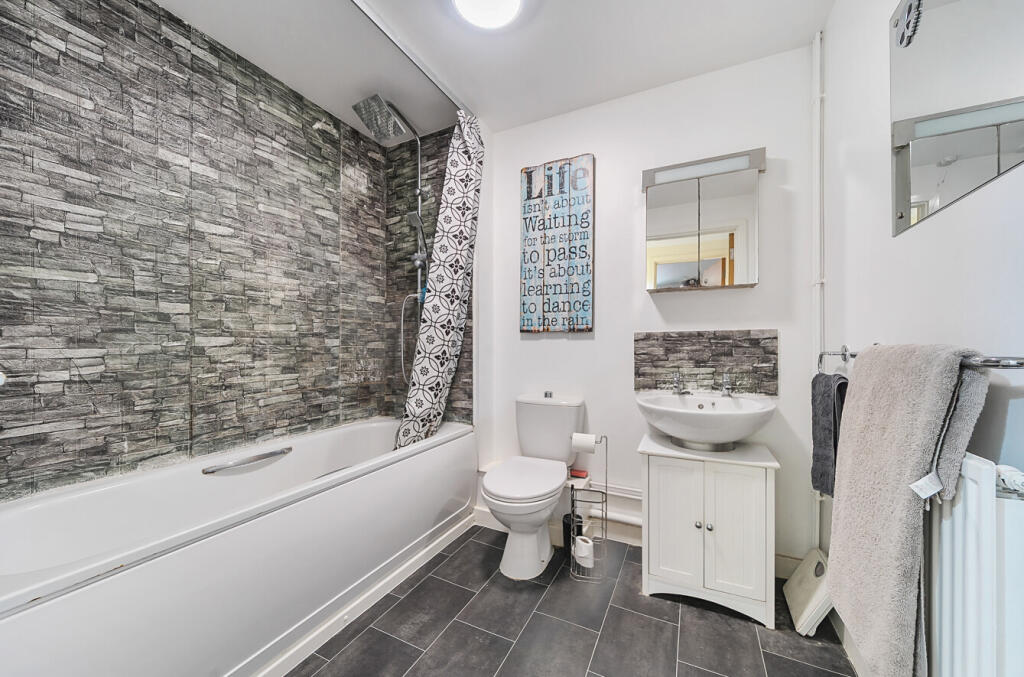 1334341-11-689328...