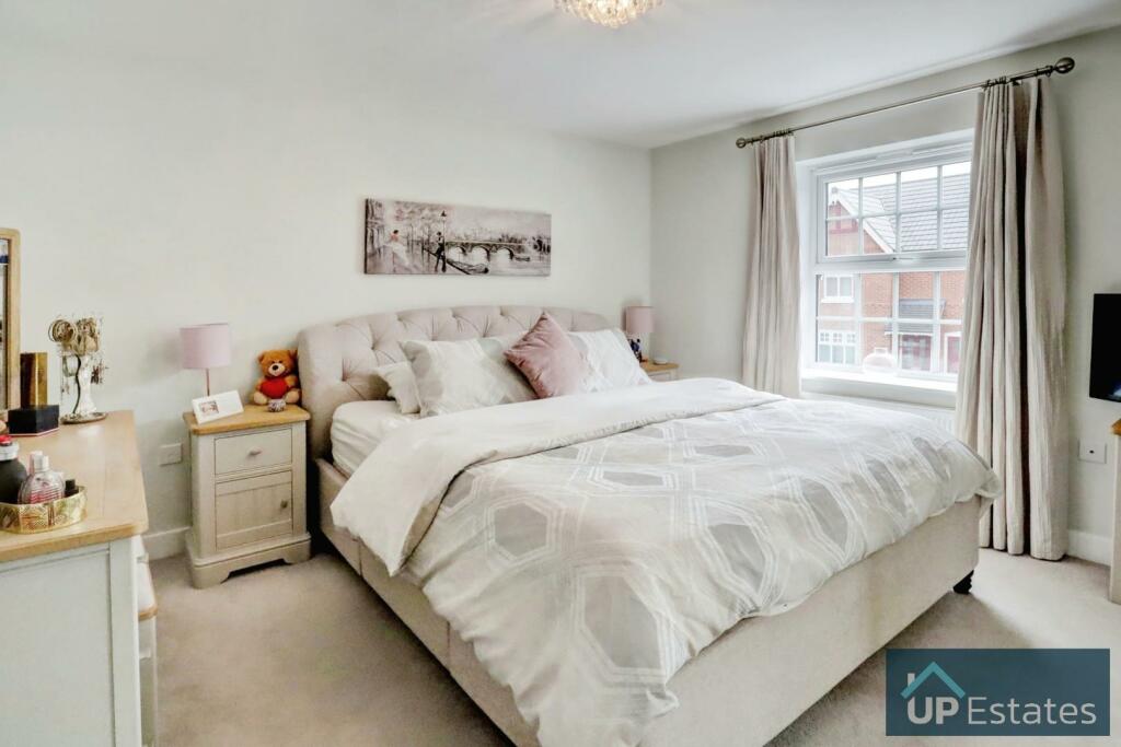 Principal Bedroom