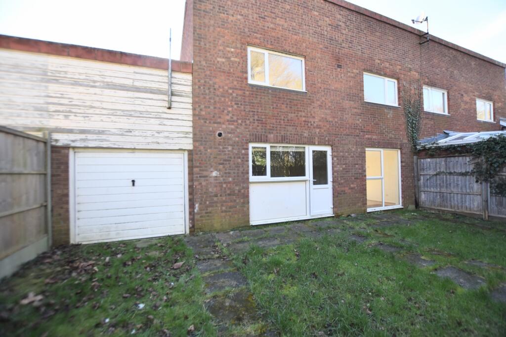 19 Buckman Close back view