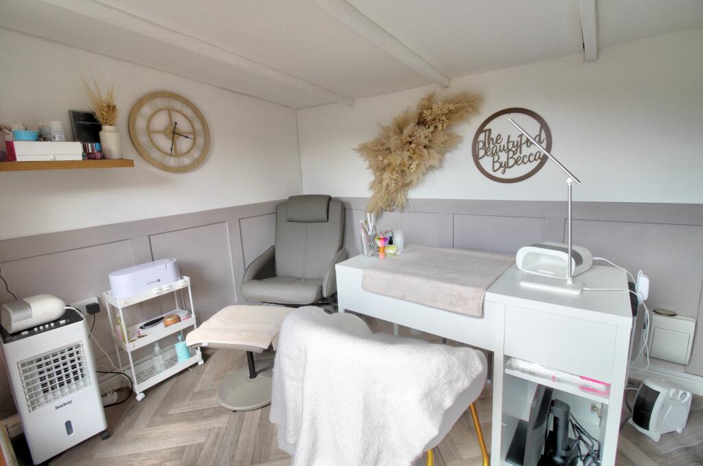 Garden office interior