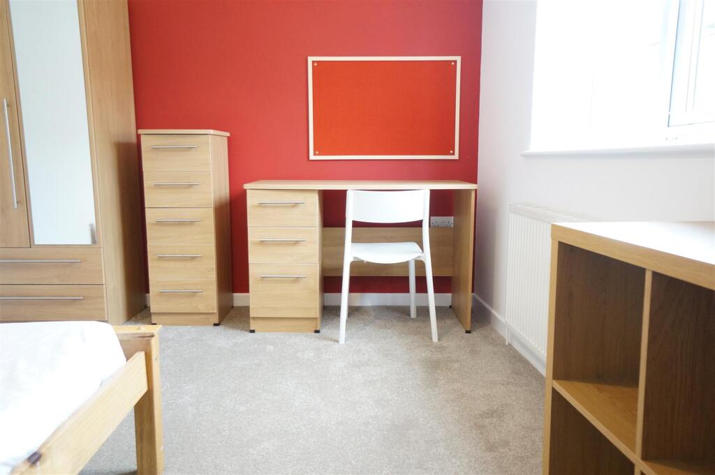 Bedroom 5