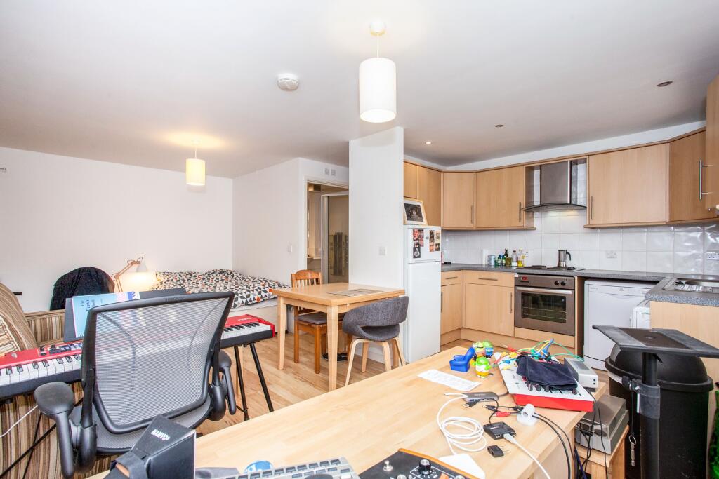 4b5bc5d4-4cc1-4ea2-9