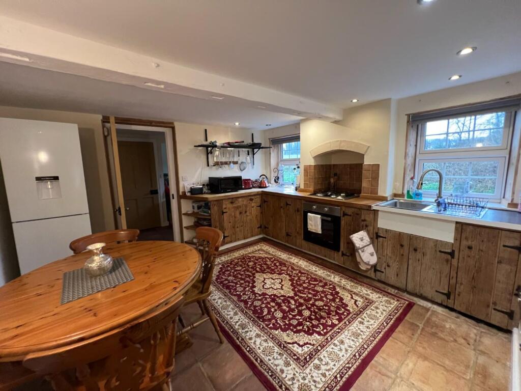 Kitchen/Dining Room