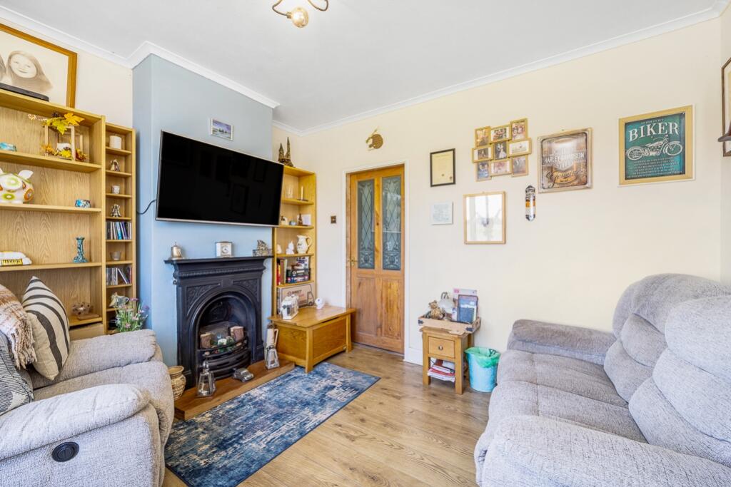 17 Railway Cottage (Coningsby Moorside)-14