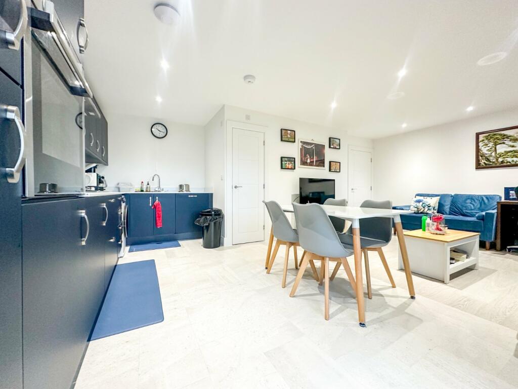 Longe/Kitchen-Diner