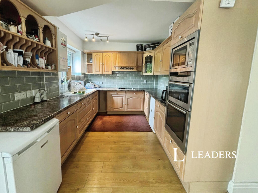 Kitchen 7 Downview