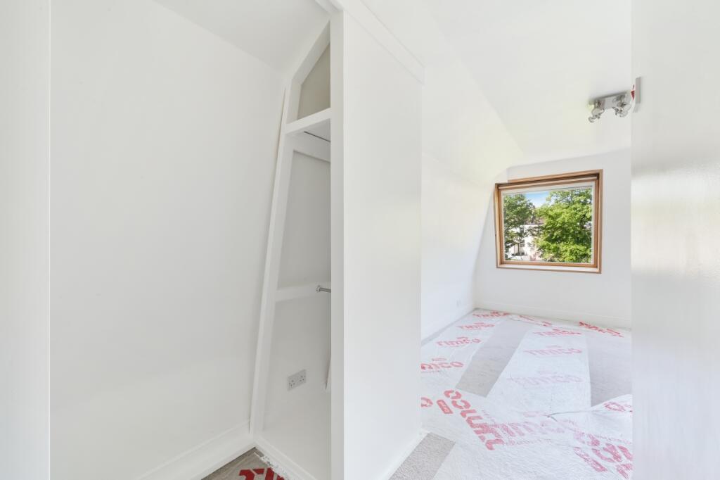 ROSENDALE ROAD, 1...