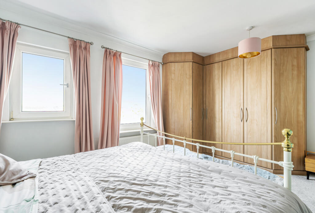 1314173-18-6856e0...