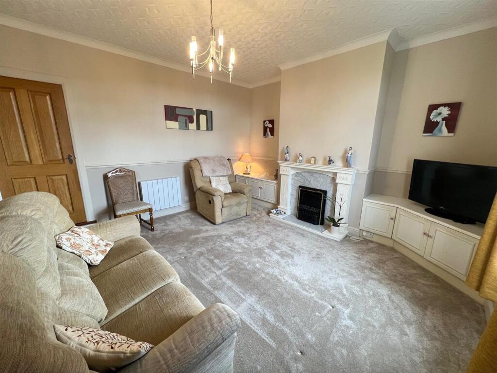 Bramleys Estate Agents - Cliffe End Road - Quarmby