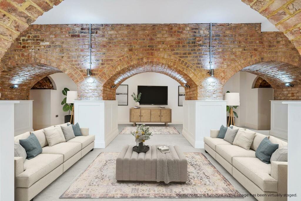 74562_Plot 3 The Mansion House  (5) Living Area Lo