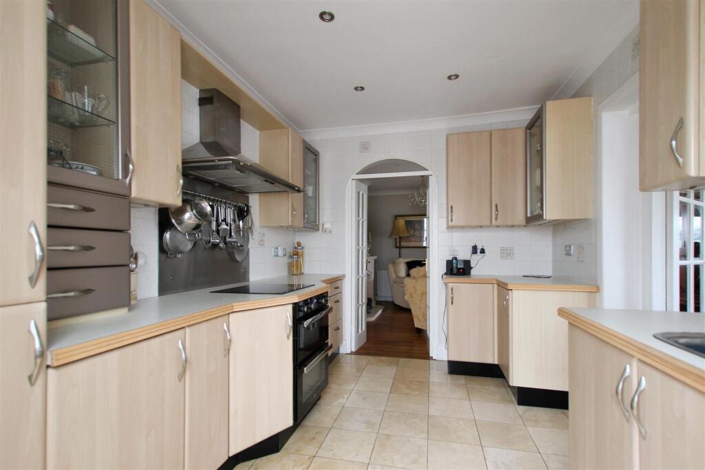 9017296-102590-133840150623200154-dc4884ab-c53a-c5