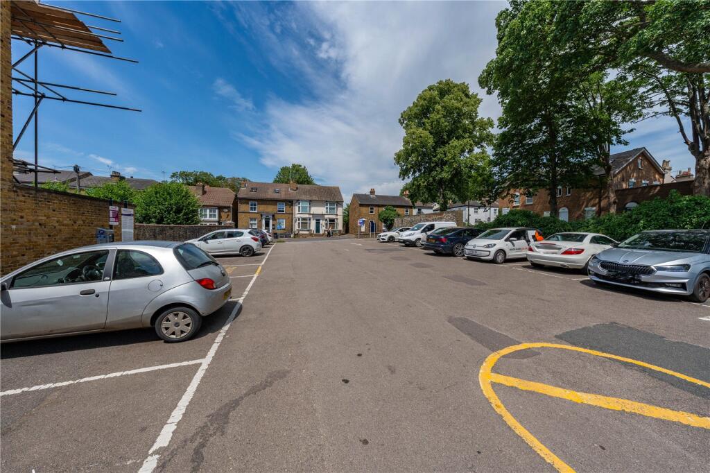 Parking Opposite