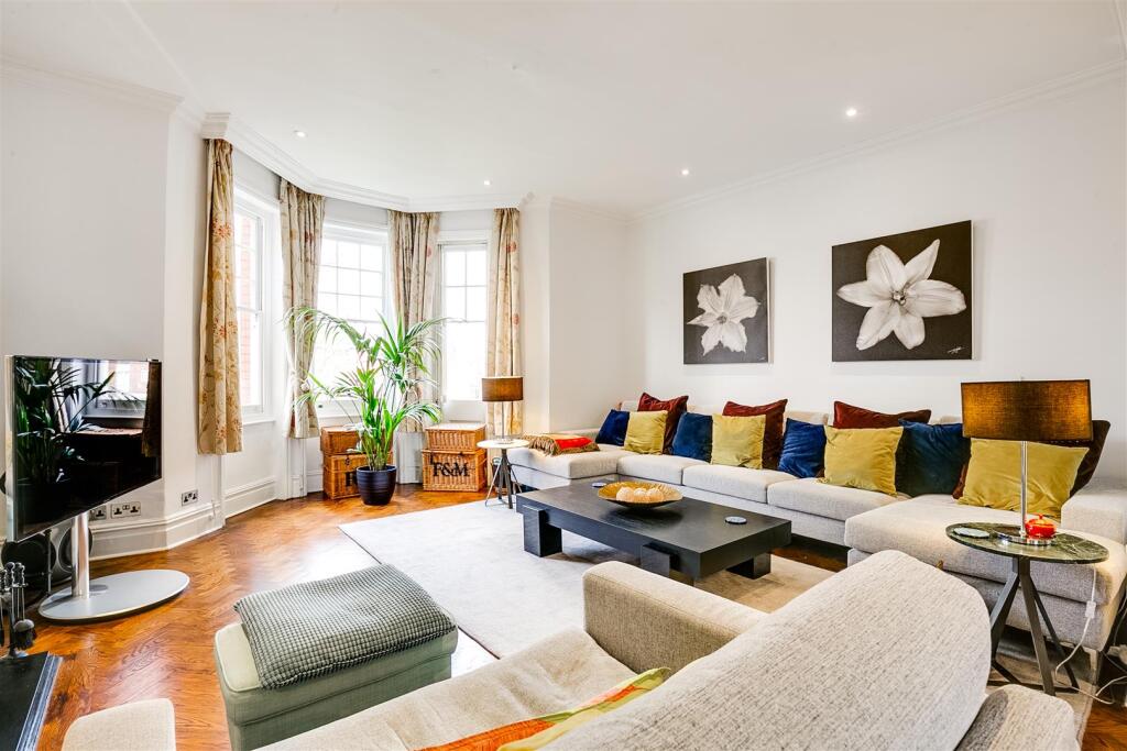 Prebend Mansions, W4 - FOR SALE