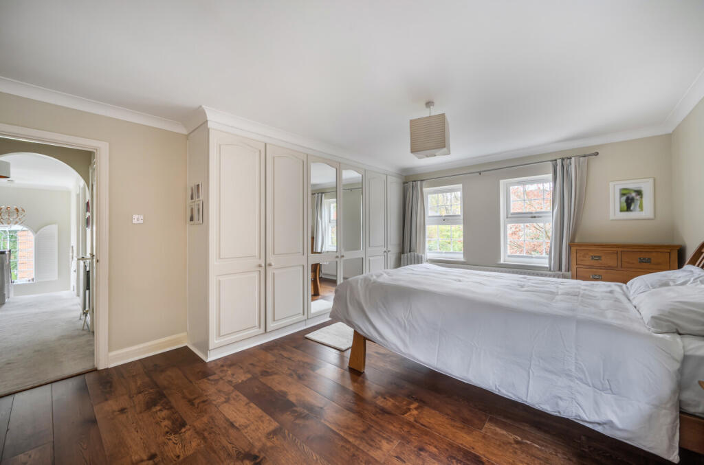 1383690-29-692869...