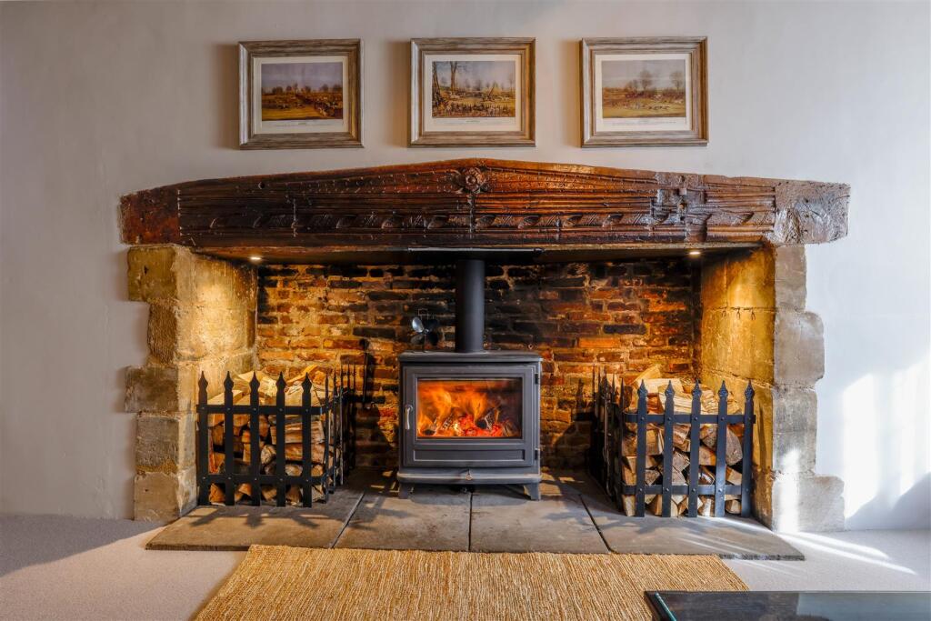 63 Whiting Street [Inglenook Fireplace] 01.jpg