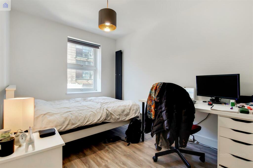 6_Bedroom 2-0.jpg