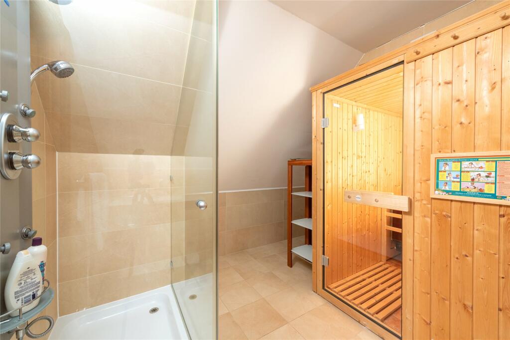 Guest 2 En Suite