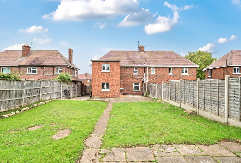 1369784-4-68f214a...