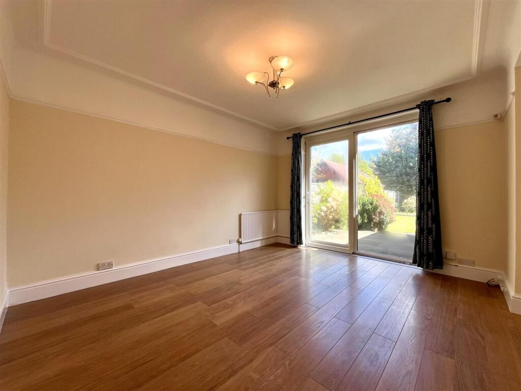 Dining / Living Area