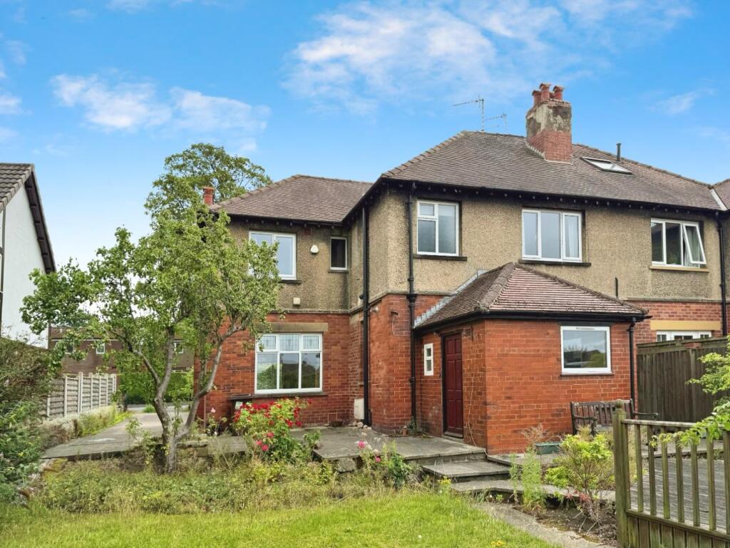 View of the back and side.jpg