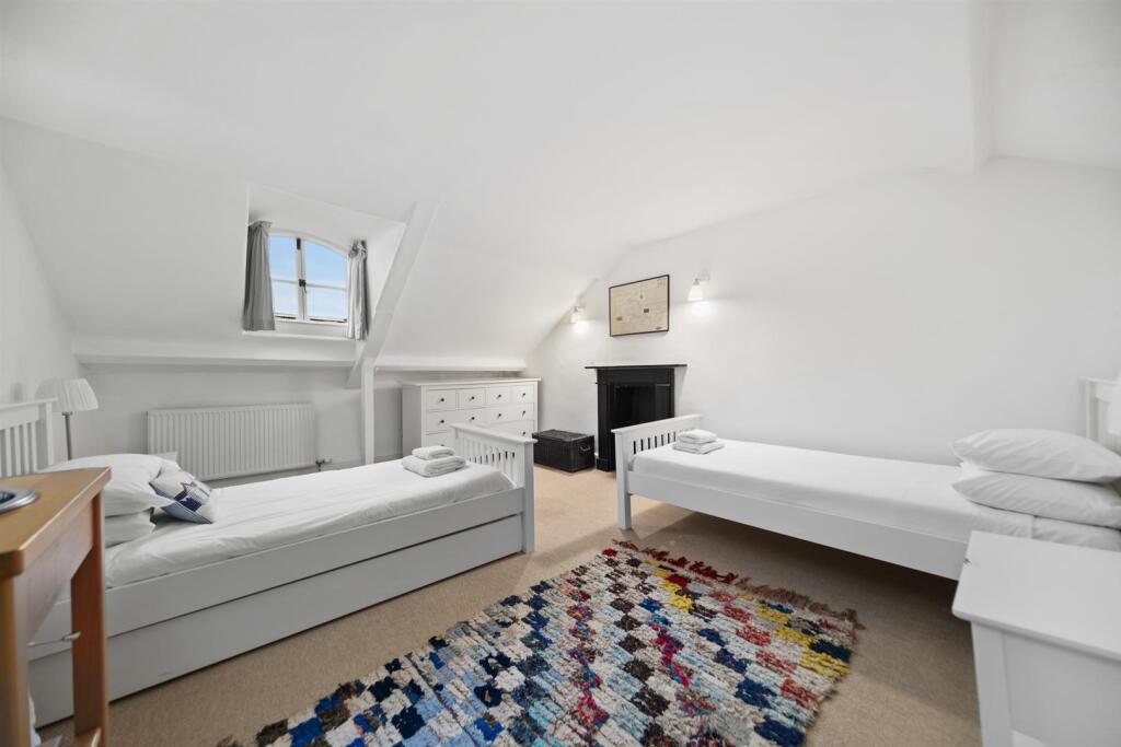 St Catherines House Tenby -26.jpg