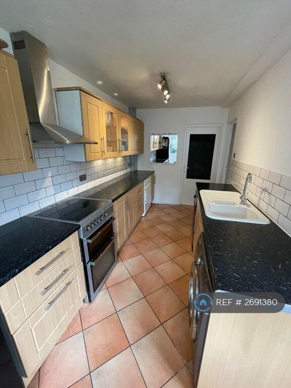 Kitchen (3)