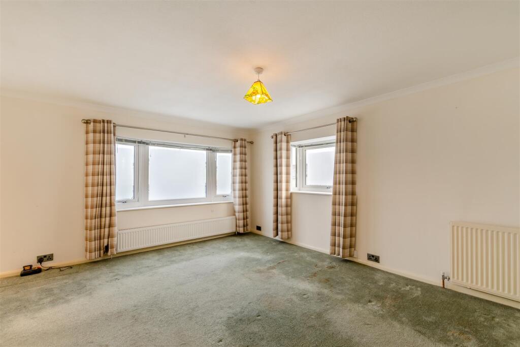 Lounge/Kitchen/Dining Area