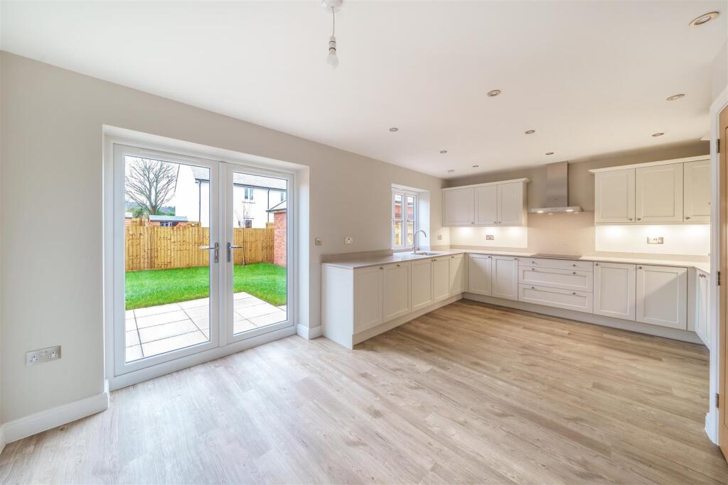 Kitchen / Diner