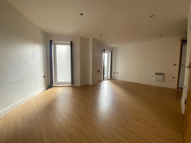 Lounge 2 T202507251425.jpg