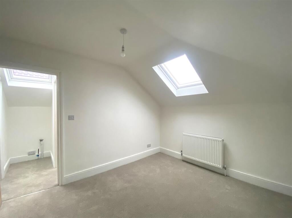 BEDROOM 5.jpeg