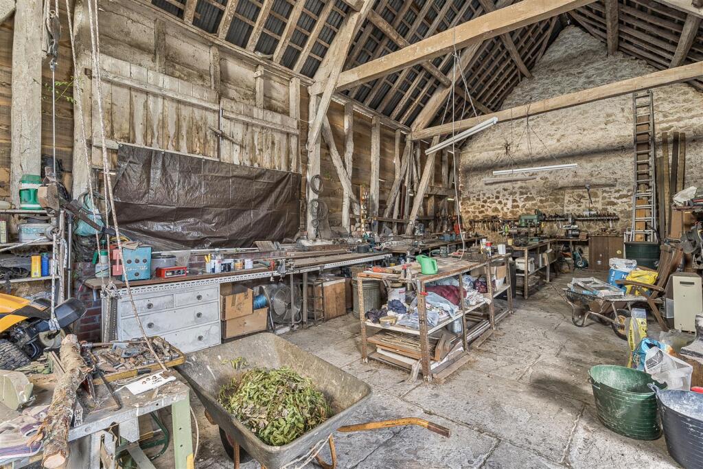 Barn