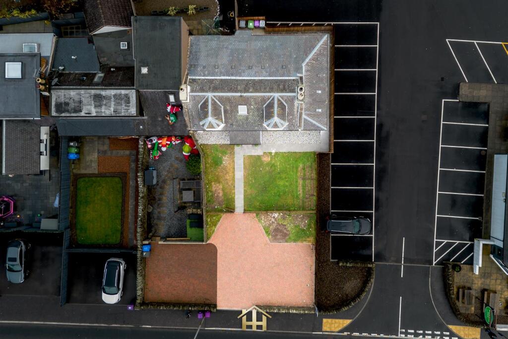 126 COUPAR ANGUS RD DD2 5PQ EDIT (16 of 47).jpg