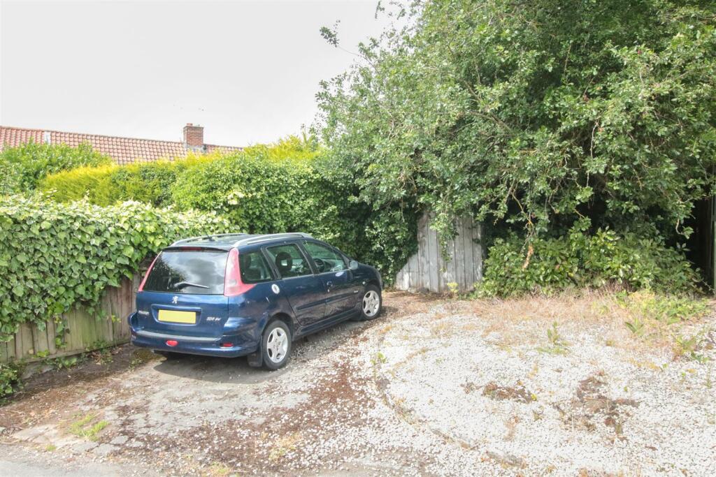OFF STREET PARKING &amp; GARAGE