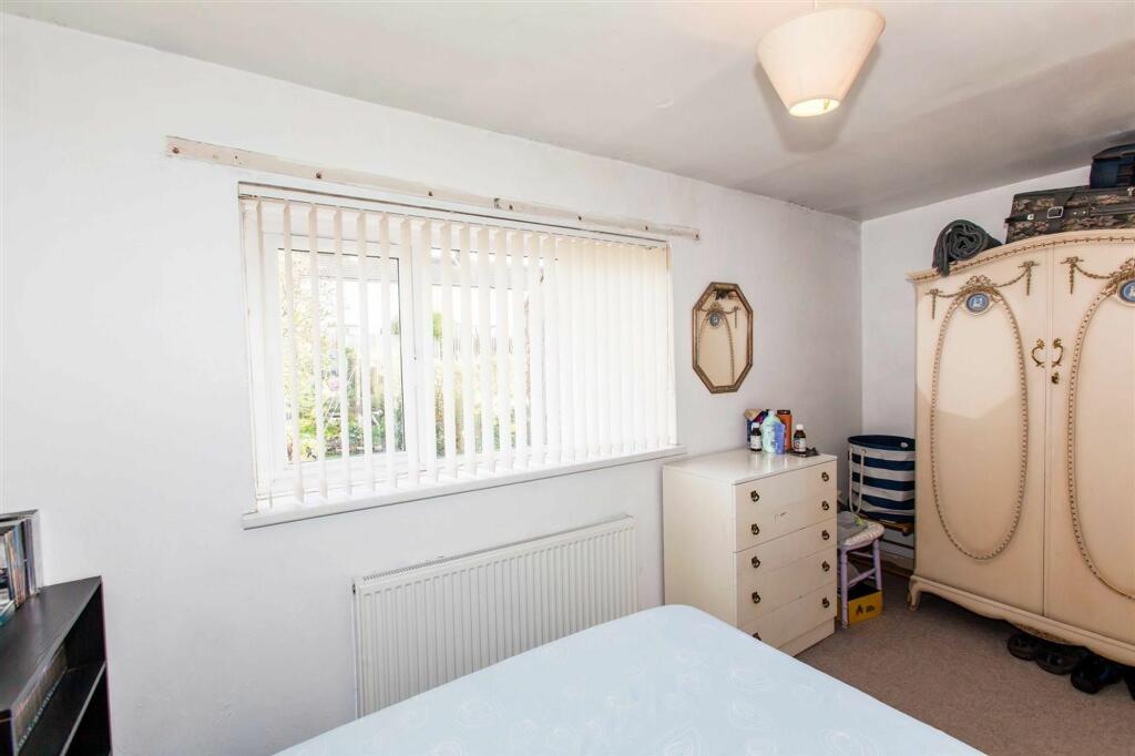 29 Hyndley Road (14).jpg