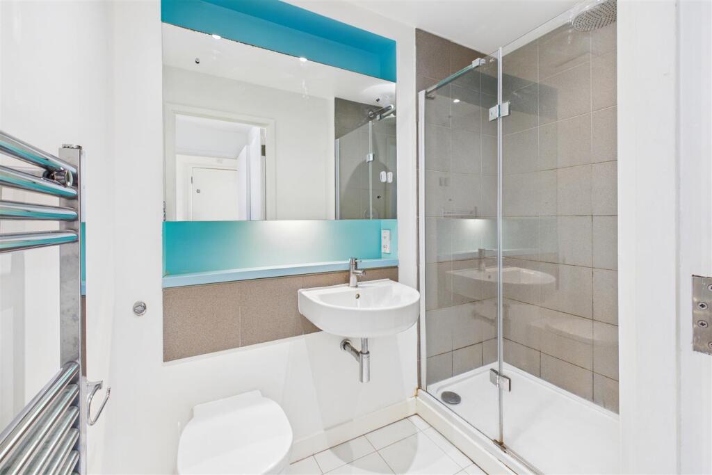 En-Suite.jpg