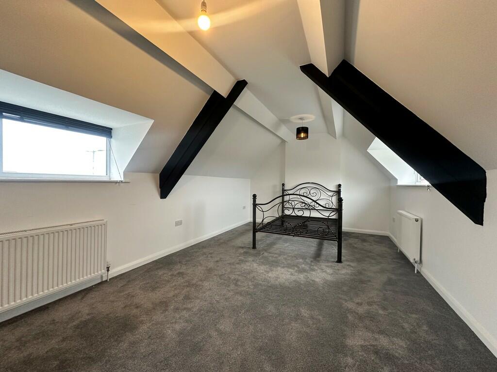 Master bedroom 2