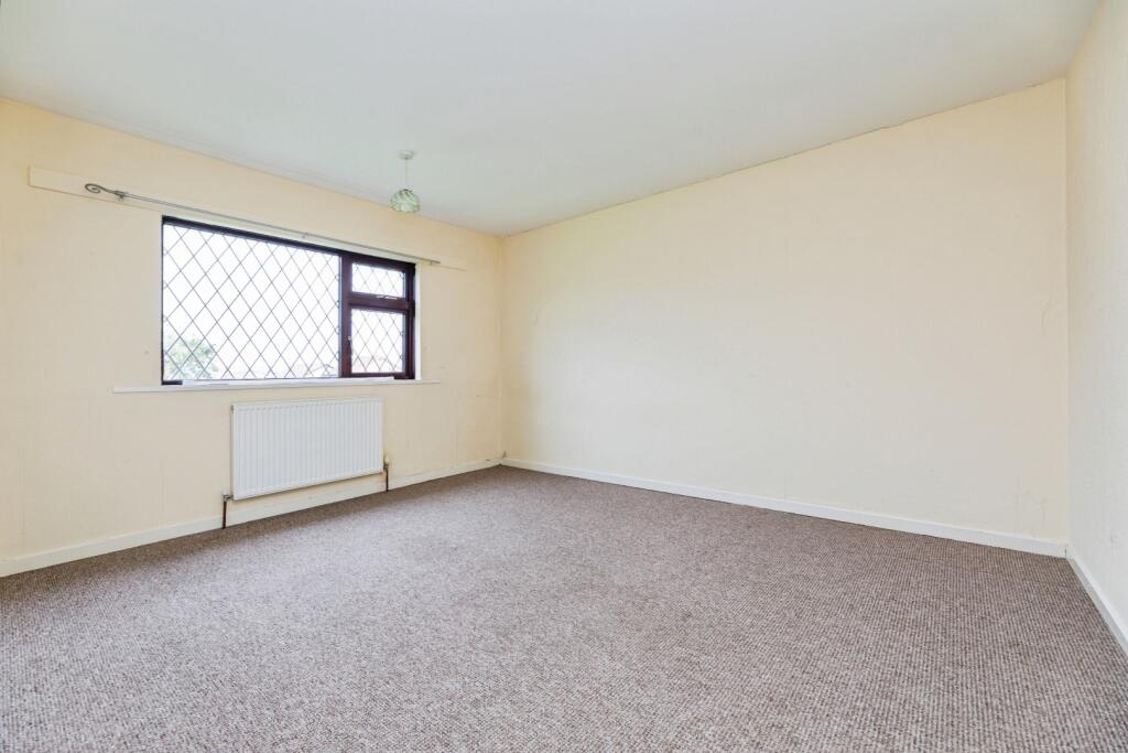 pbox-bedroom-346094.jpg