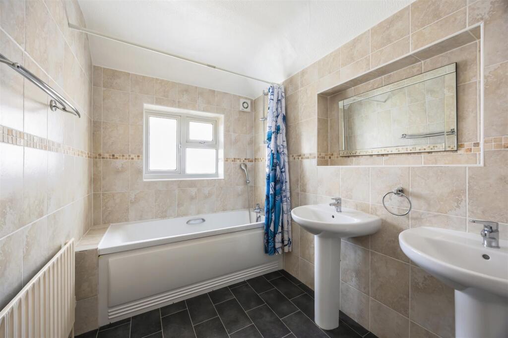 Grange Park, 14-016.jpg