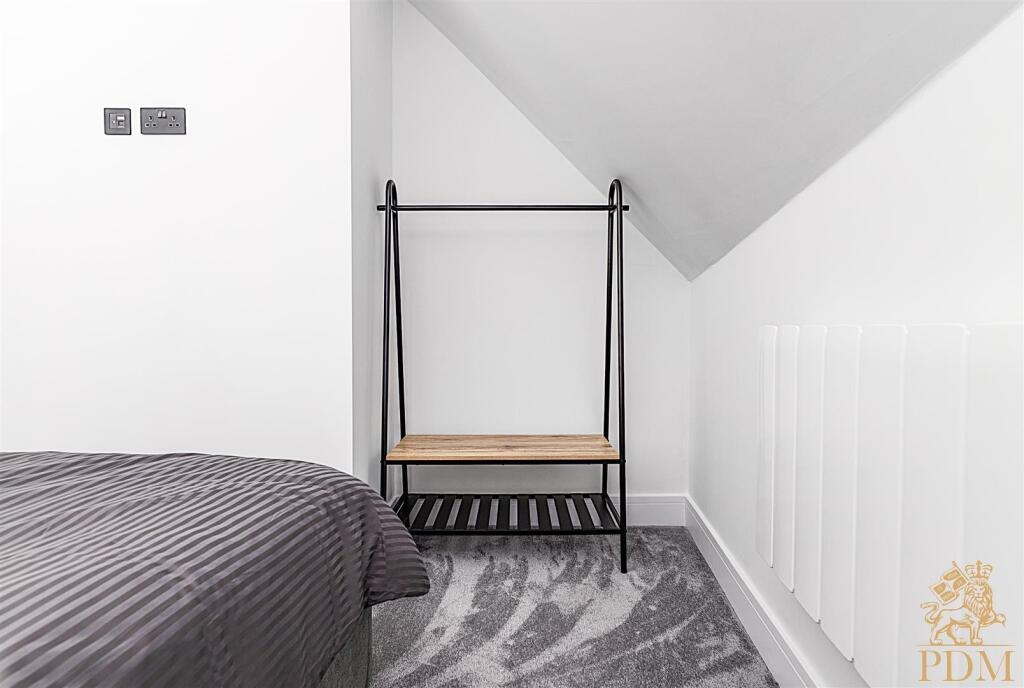 Apt 7, 33 Long Row, Nottingham City Centre (14 of 