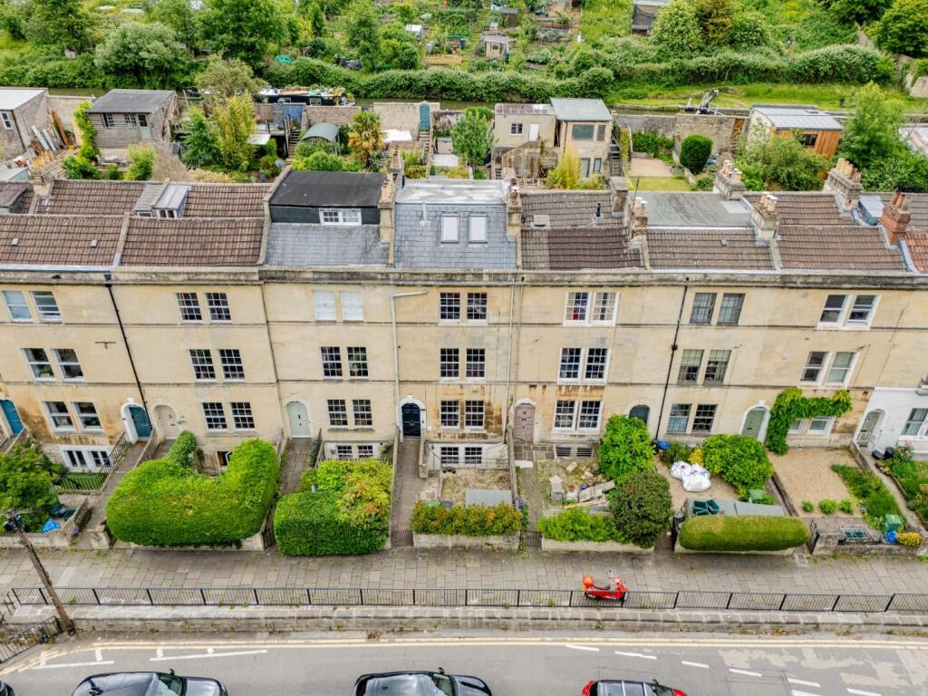 8 Caroline Buildings BA2 4JH-11.jpg