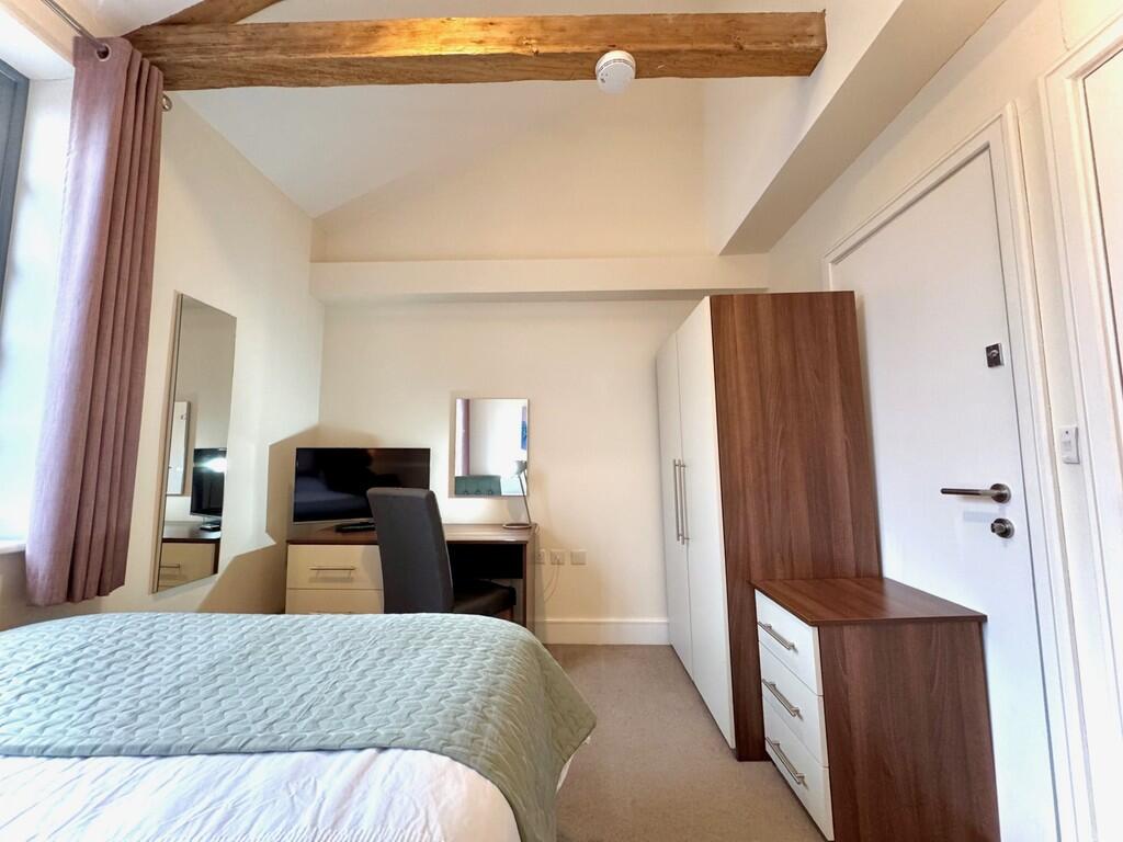 thumbnail_IMG_969...