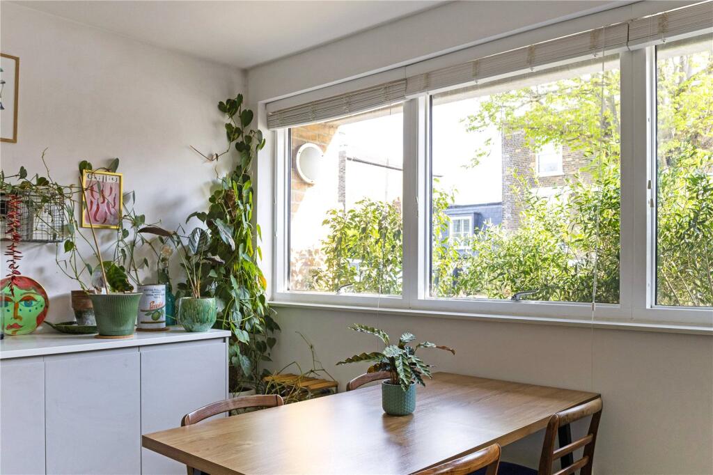 Reception/Kitchen