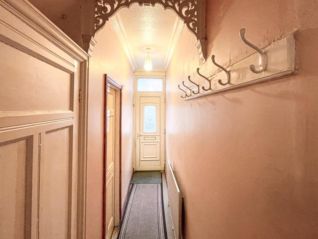 ENTRANCE HALLWAY