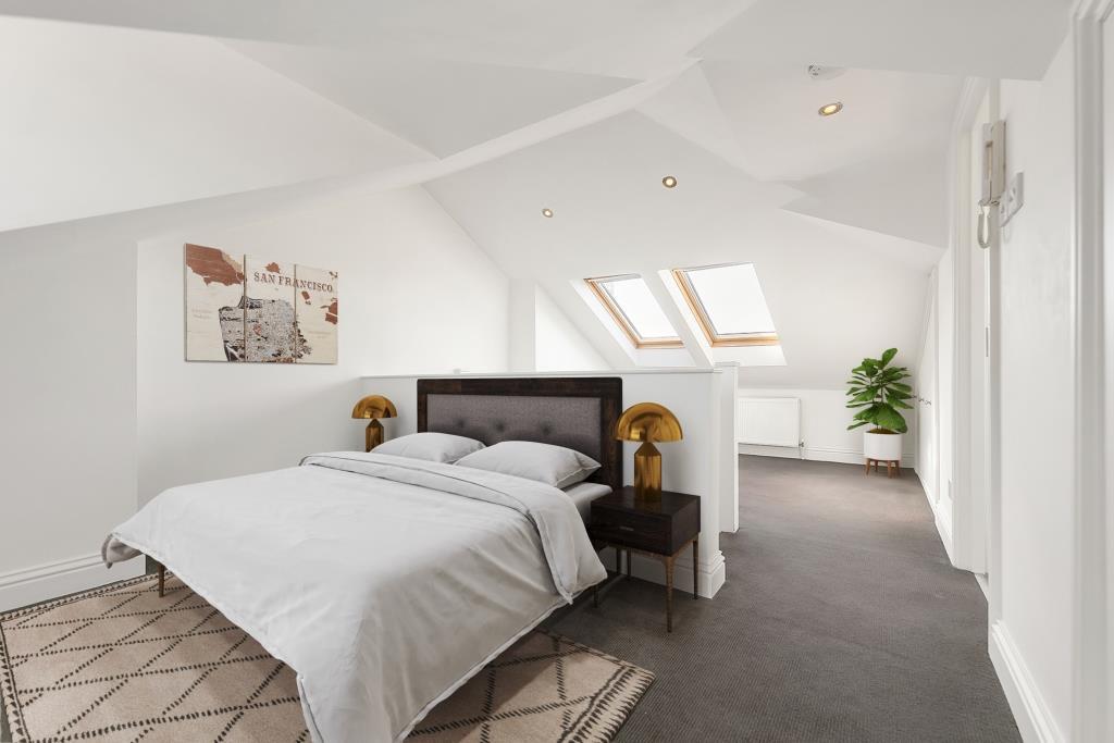 Bedroom (2).jpg