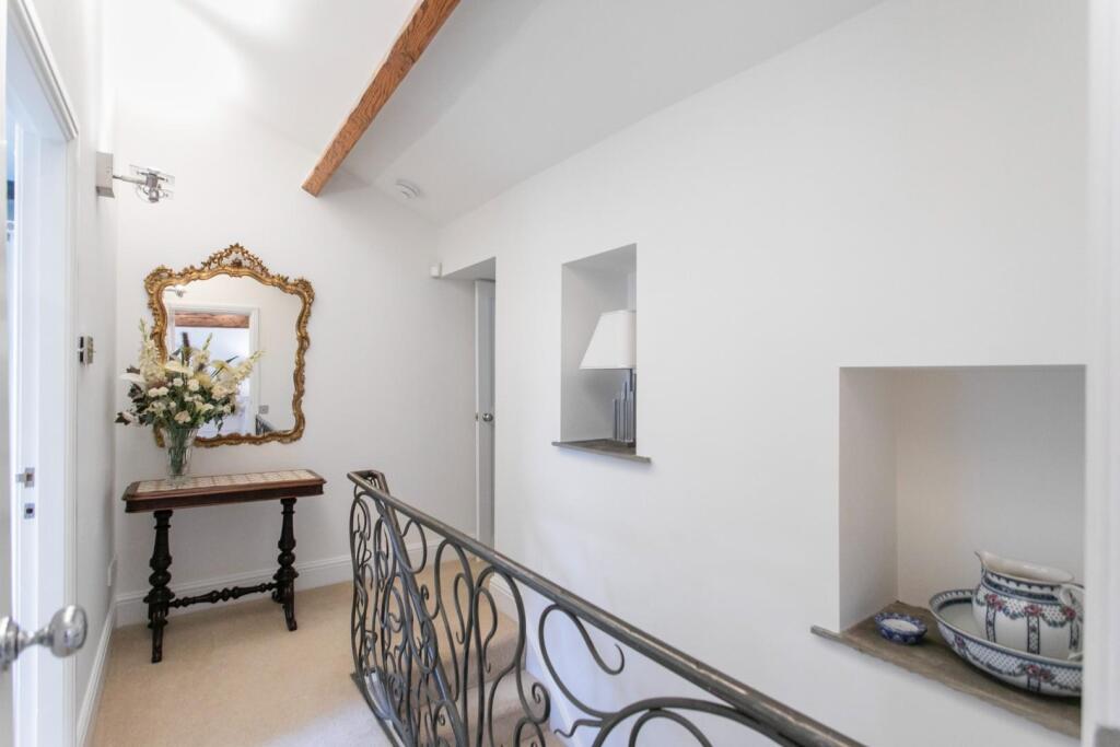 weavers cottage26.jpg