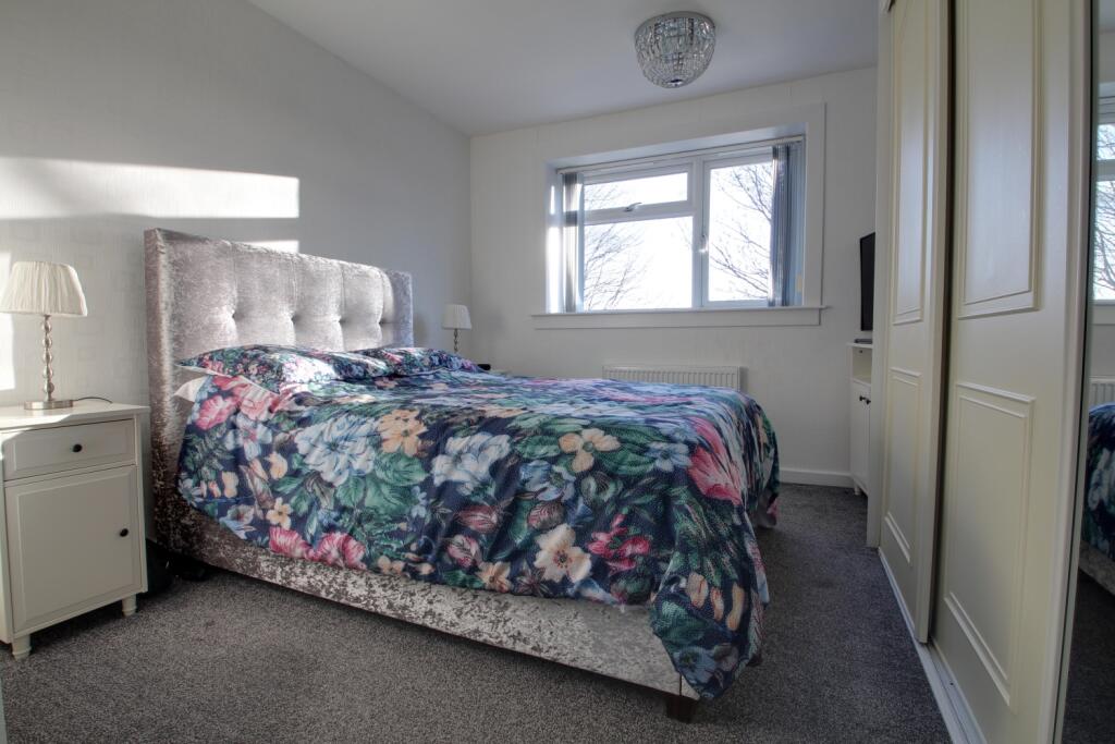 Bedroom 1 southerly aspect overlooking the garden