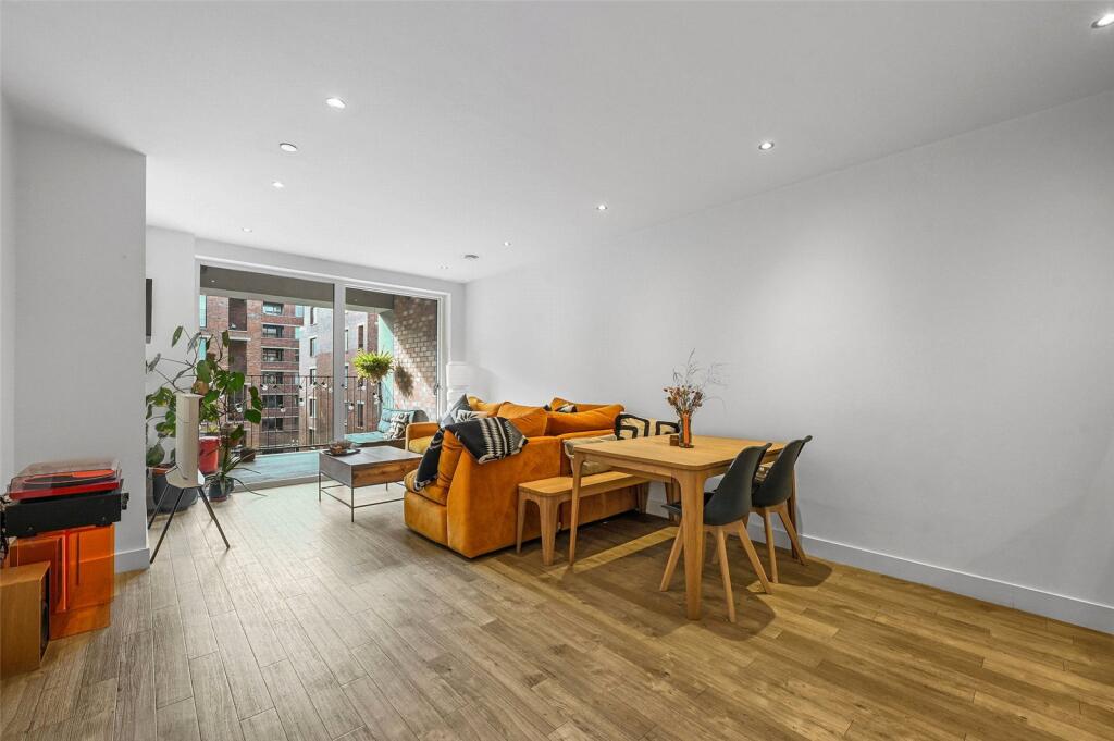 Torchbearer Court, 16 Wyke Road, London, E3